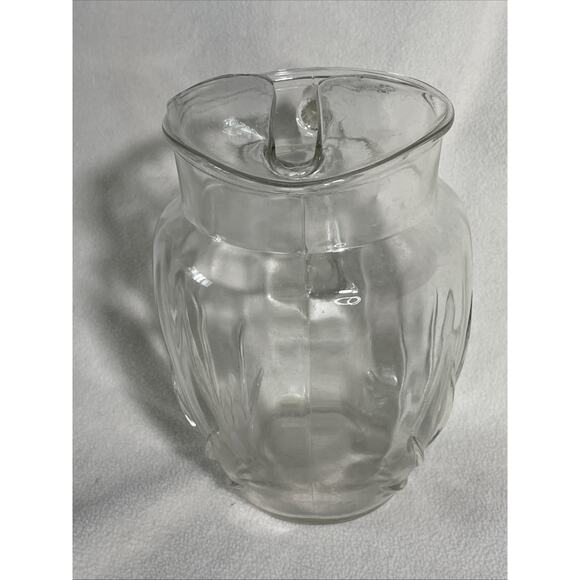 Large Vintage Federal Glass Round Sunburst Pitcher w/ice lip, 9-10 cup capacity - Picture 2 of 8